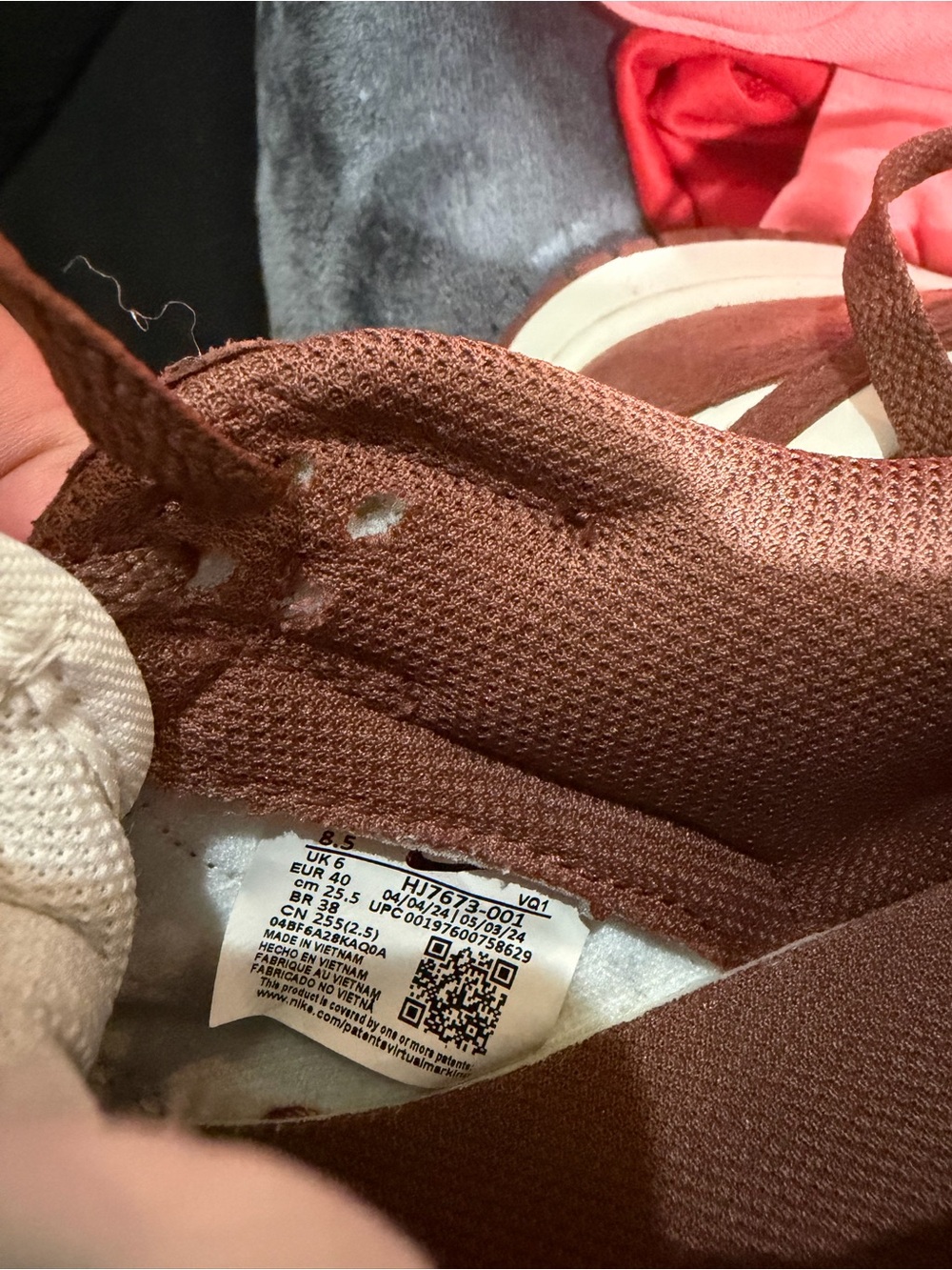 Nike Women’s Brown and White Low-Top Sneakers - Picture 5 of 5